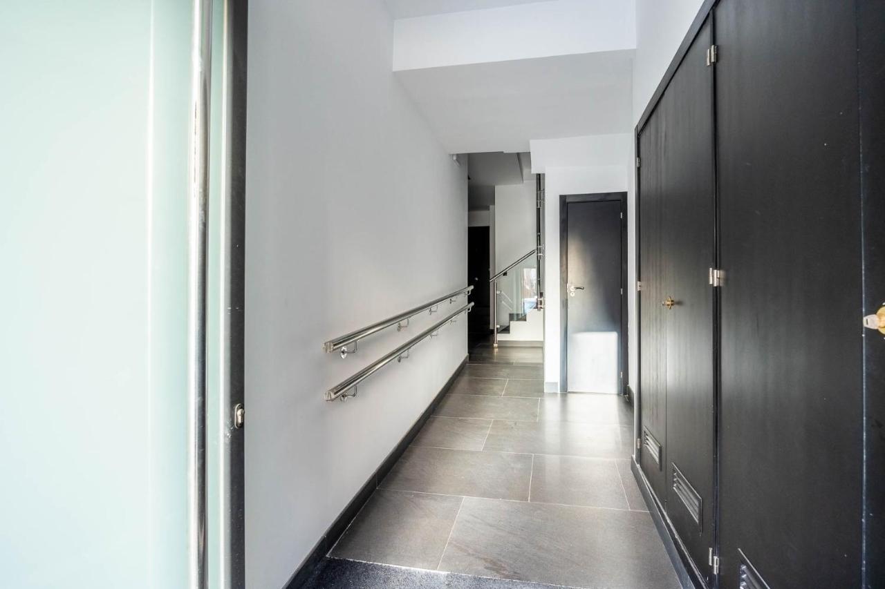 Nervion Suites 1 - Vacacional Sevilla Kültér fotó