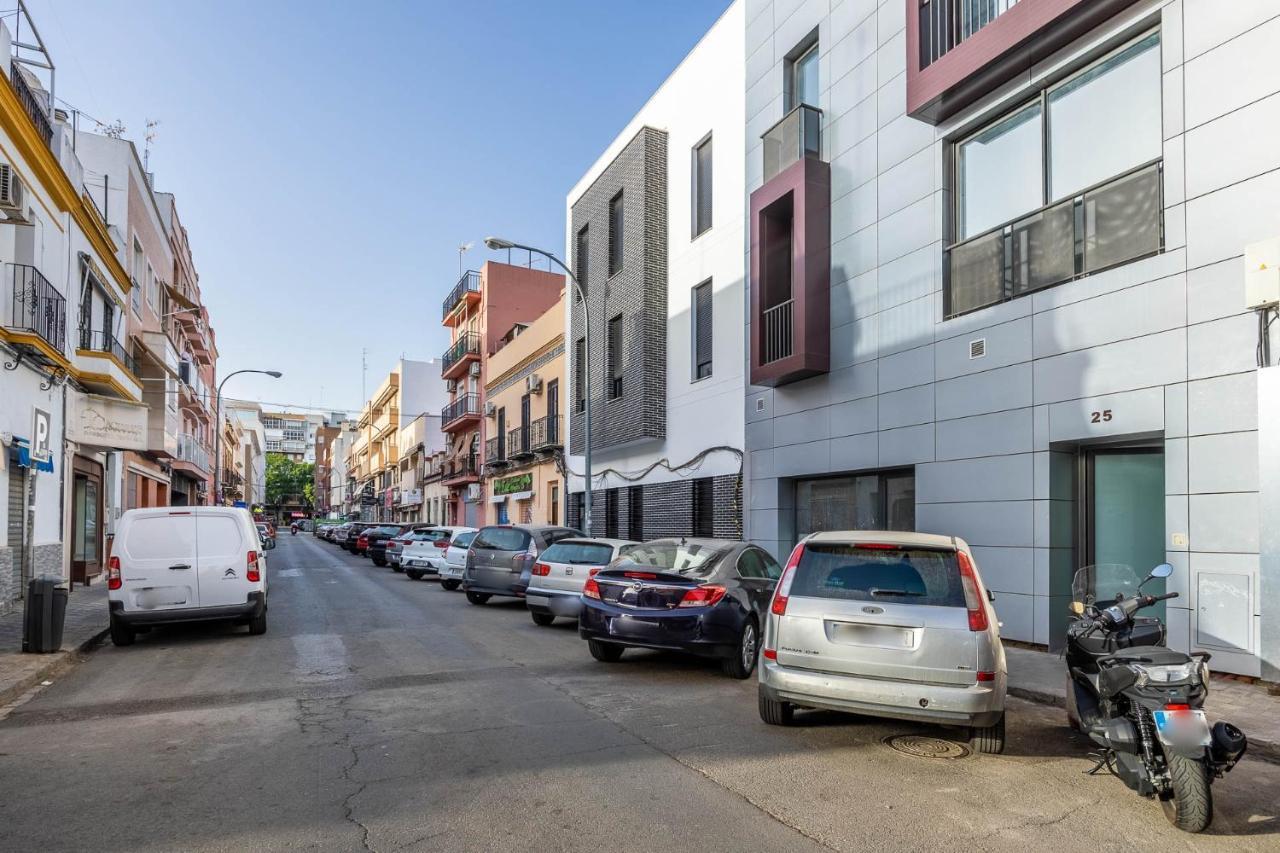Nervion Suites 1 - Vacacional Sevilla Kültér fotó