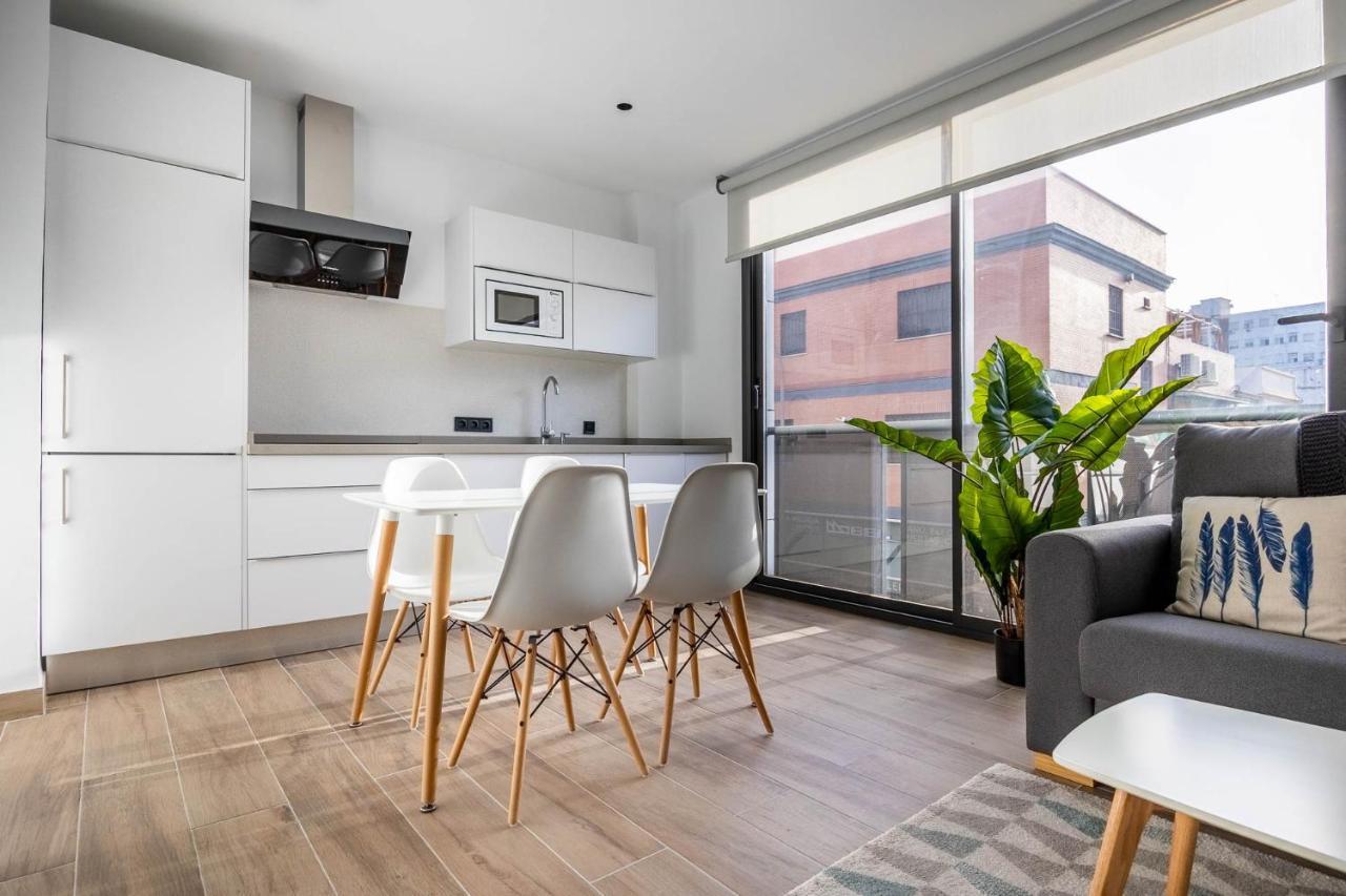 Nervion Suites 1 - Vacacional Sevilla Kültér fotó
